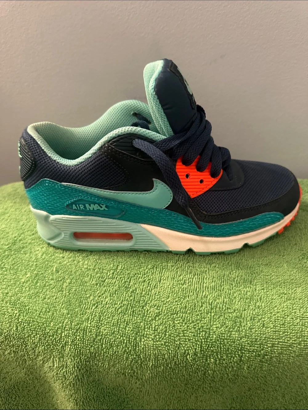 Nike Kids Air Max Navy Teal Coral Active Sneakers